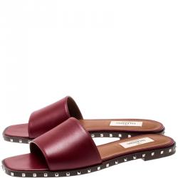 Pre Owned Valentino Rubino/Noce Scuro Leather Soul Rockstud Flat Slides Size 37.5