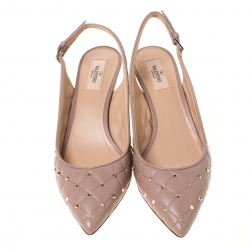 Pre Owned Valentino Beige Quilted Leather Rockstud Embellished Pointed Toe Slingback Sandals Size 41
