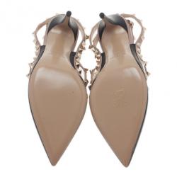 مملوكة مسبقًا صندل فالينتينو روكستاد جلد بيج وأسود مقاس 37.5