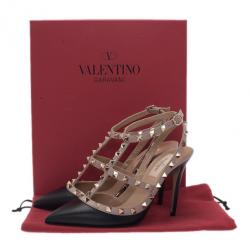 مملوكة مسبقًا صندل فالينتينو روكستاد جلد بيج وأسود مقاس 37.5