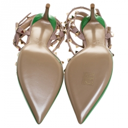 Pre Owned Valentino Green/Beige Patent Leather Rockstud Strappy Pointed Toe Sandals Size 37.5
