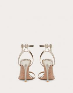 Pre Owned Valentino Peach Leather Chain Detail Ankle Strap Sandals Size 37.5