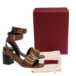 Pre Owned Valentino Tan Grainy Leather VLOGO Ankle Wrap Block Heel Sandals Size 37