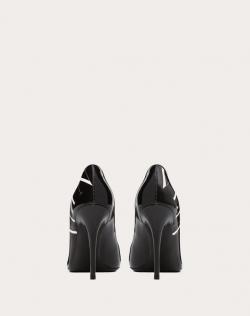 Pre Owned Valentino Black Patent Leather VLTN Pumps Size 39.5