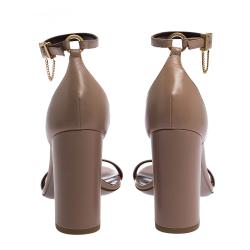 Pre Owned Valentino Rose Canelle Leather Chain Detail Ankle Strap Block Heel Sandals Size 38.5