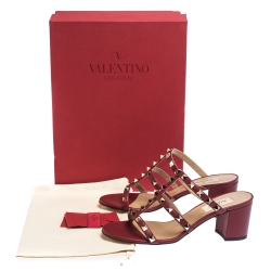 Pre Owned Valentino Dark Red Leather Rockstud Caged Slide Sandals Size 36.5