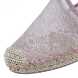 مملوكة مسبقًا Valentino Pink Lace Espadrilles Size 38
