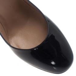 مملوكة مسبقًا حذاء كعب عالي فالنتينو تانجو أسود لامع بشريط كاحل مقاس 38