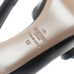 مملوكة مسبقًا Valentino Black Patent Bow D'orsay Pumps size 37