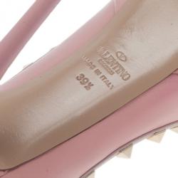 Pre Owned حذاء فالنتينو جلد وردي نعل سميك روكستاد كريس كروس مقاس 39.5