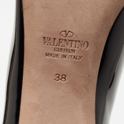 Pre Owned Valentino Black/Beige Velvet and Patent Leather Ankle Boots Size 38