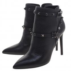 Pre Owned Valentino Black Leather Rolling Rockstud Ankle Boots Size 39