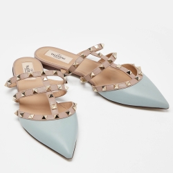 Pre Owned Valentino Blue/Pink Leather Rockstud Strappy Flat Mules Size 38