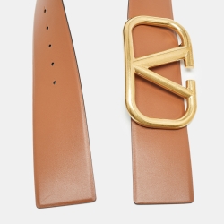 Pre Owned Valentino Brown/Black Leather VLogo Buckle Waist Belt 70 CM