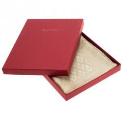 مملوكة مسبقًا Valentino Beige Printed Silk Square Scarf