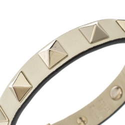 Pre Owned Valentino Rockstud Cream Leather Gold Tone Bracelet
