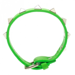 Pre Owned Valentino Rockstud Green Leather Gold Tone Bracelet