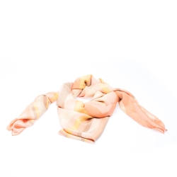 Pre Owned وشاح فالنتينو نيتيف كوتور حرير مخطط ألوان فاتحة طباعة ماسية مربع