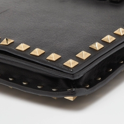 Pre Owned Valentino Black Leather Rockstud Wristlet Clutch