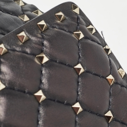 Pre Owned Valentino Black Quilted Leather Medium Rockstud Spike Top Handle Bag