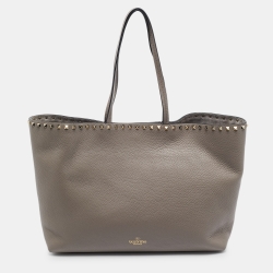 مملوكة مسبقًا Valentino Beige Grainy Leather Rockstud Tote