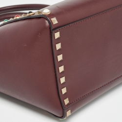 Pre Owned Valentino Burgundy Leather Medium Rockstud Trapeze Tote