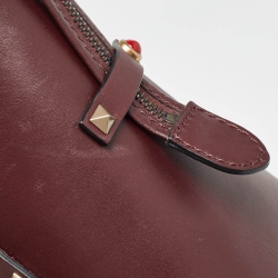 Pre Owned Valentino Burgundy Leather Medium Rockstud Trapeze Tote
