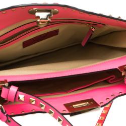 Pre Owned Valentino Pink Leather Rockstud Crossbody Bag