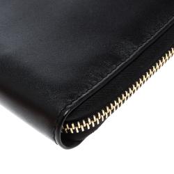 Pre Owned Valentino Black Leather Rockstud Zip Around Wallet