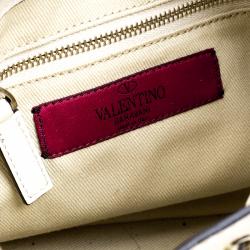 Pre Owned Valentino Off White Leather Rockstud Bucket Shoulder Bag