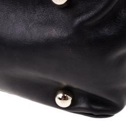 مملوكة مسبقًا Valentino Black Leather Rockstud Tote