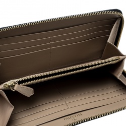 Pre Owned Valentino Beige/Black Lace and Patent Leather Zip Around Wallet