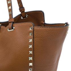 Pre Owned Valentino Brown Leather Medium RockStud Clasp Tote