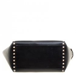 Pre Owned Valentino Black Leather Rockstud Top Handle Bag
