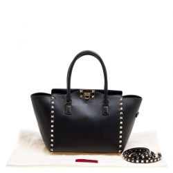 Pre Owned Valentino Black Leather Rockstud Top Handle Bag