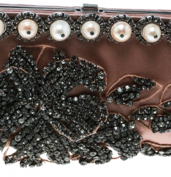 Pre Owned Valentino Beige Satin Crystal and Pearl Embellished Frame Clutch