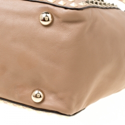 Pre Owned Valentino Beige Leather Medium Studded Rockstud Tote