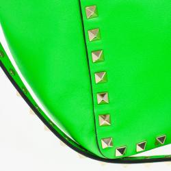 مملوكة مسبقًا Valentino Green Rockstud Mini Tote