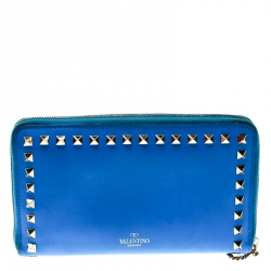 Pre Owned Valentino Blue Leather Rockstud Zip Around Wallet