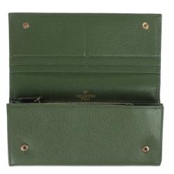 Pre Owned Valentino Garavani Flap Continental Wallet