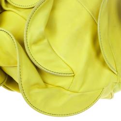 مملوكة مسبقًا Valentino Yellow Nappa Rouches Hobo