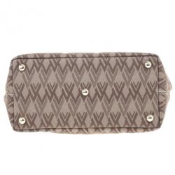 مملوكة مسبقًا Valentino Garavani Toile De V Tote