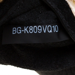 Pre Owned Valentino Black Leather Small Rolling Rockstud Crossbody Bag