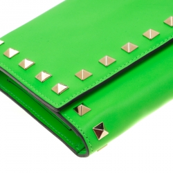 Pre Owned Valentino Neon Green Leather Rockstud Trifold Wallet