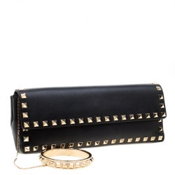 Pre Owned Valentino Black Leather Rockstud Bracelet Clutch
