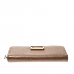 Pre Owned Valentino Beige Leather Zip Around Wallet