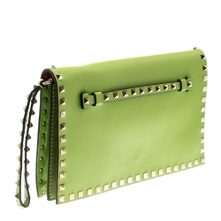 Pre Owned Valentino Lime Green Leather Rockstud Wristlet Clutch