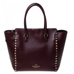 Pre Owned حقيبة شوبر فالنتينو روكستاد جلد عنابية صغيرة 