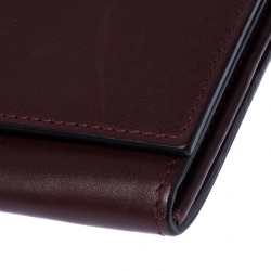 Pre Owned Valentino Burgundy Leather Flap Continental Wallet