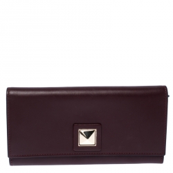 Pre Owned Valentino Burgundy Leather Flap Continental Wallet